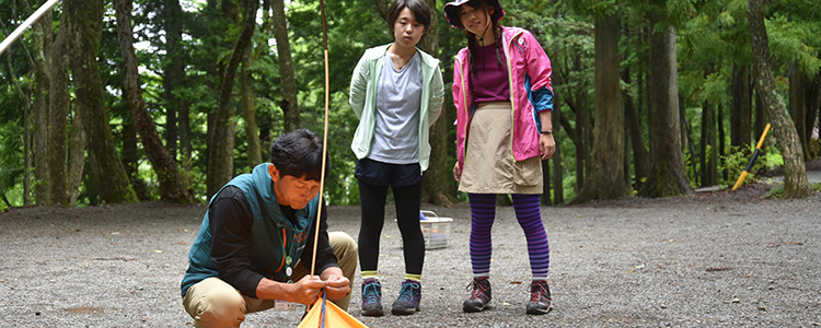 南アルプス女子旅レポート 井川自然の家 テント設営