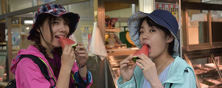 南アルプス女子旅レポート 井川湖渡船「井川本村」ふれあい通りでお買い物